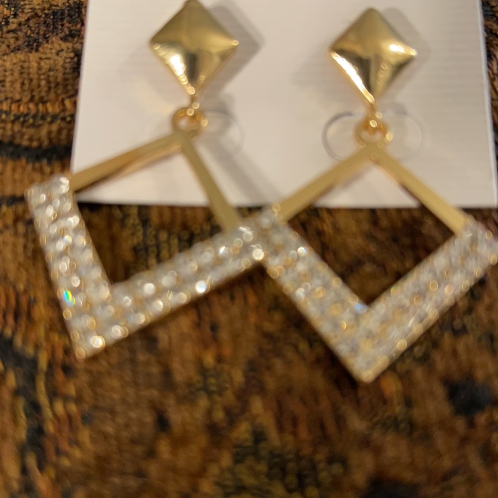 New earrings - Picture 3 of 4